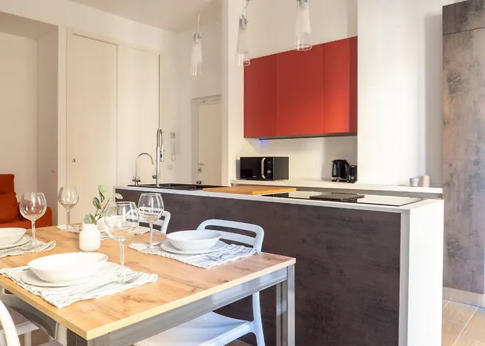 Daire The Rent - Beautiful Two-bedroom Close To Cinque Giornate Square